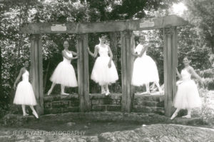 OTTAWA BALLERINAS AT THE RUINS BY PHOTOGRAPHER JEFF RYAN.