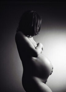Maternity Photo Shoot In Ottawa